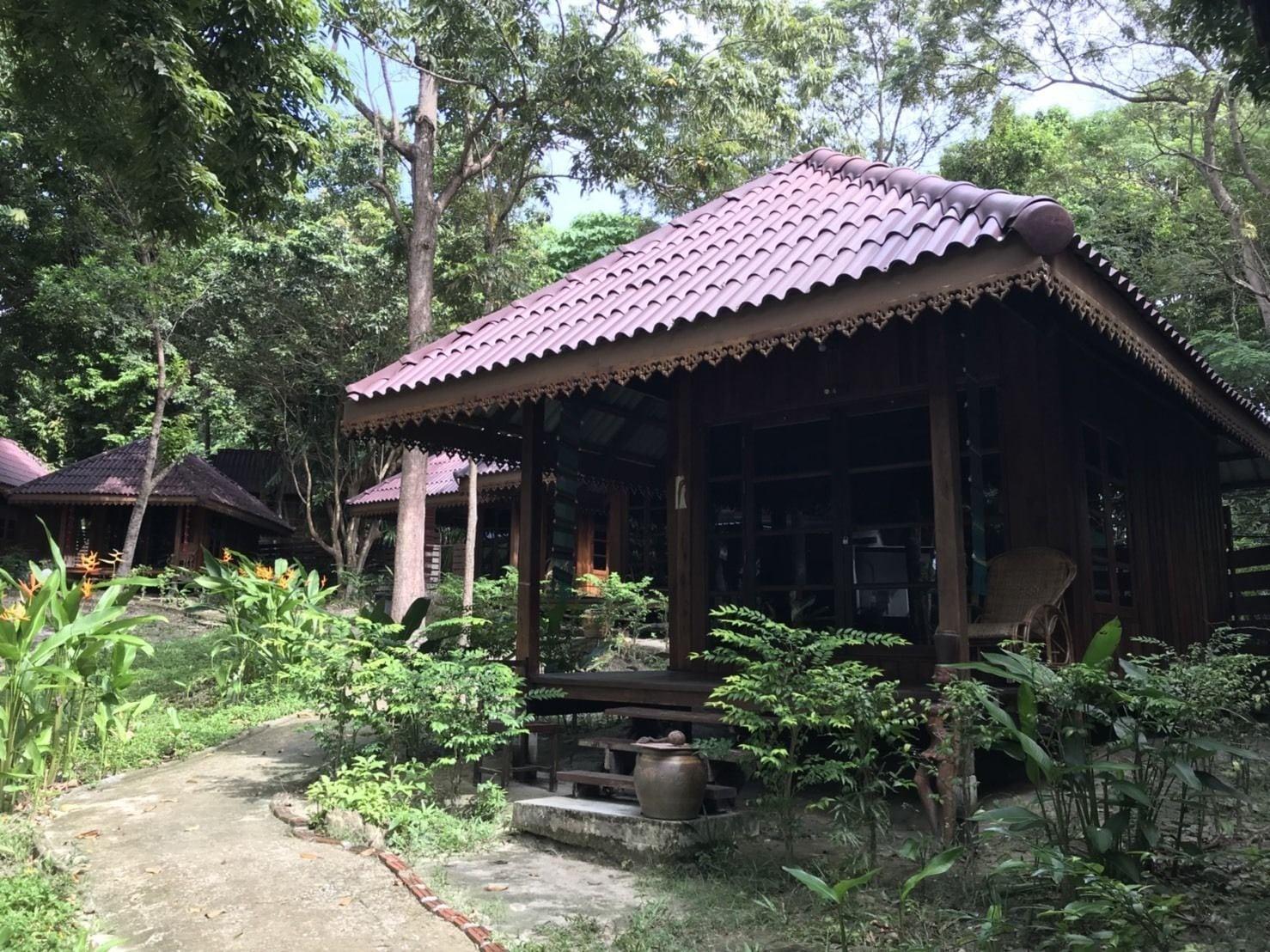 Lipe Sunset Forest Resort Exterior photo